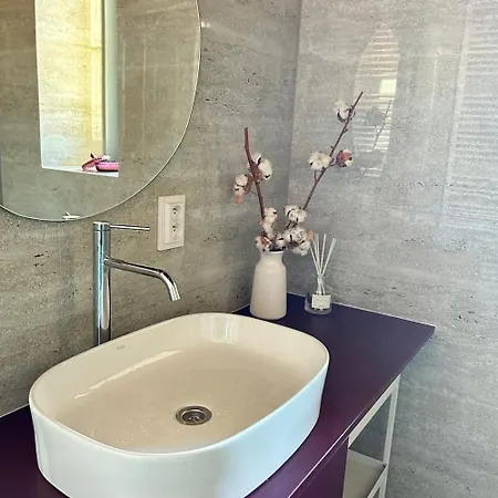 Apartment Stylish Artdeco In The Heart Of Kosice